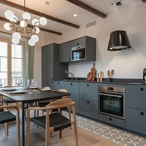 Exclusive Penthouse In Plaza La Merced Apartamento